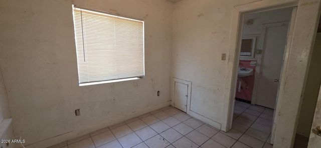 2109 W MONROE Street, Phoenix, AZ 85009