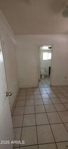 2109 W MONROE Street, Phoenix, AZ 85009