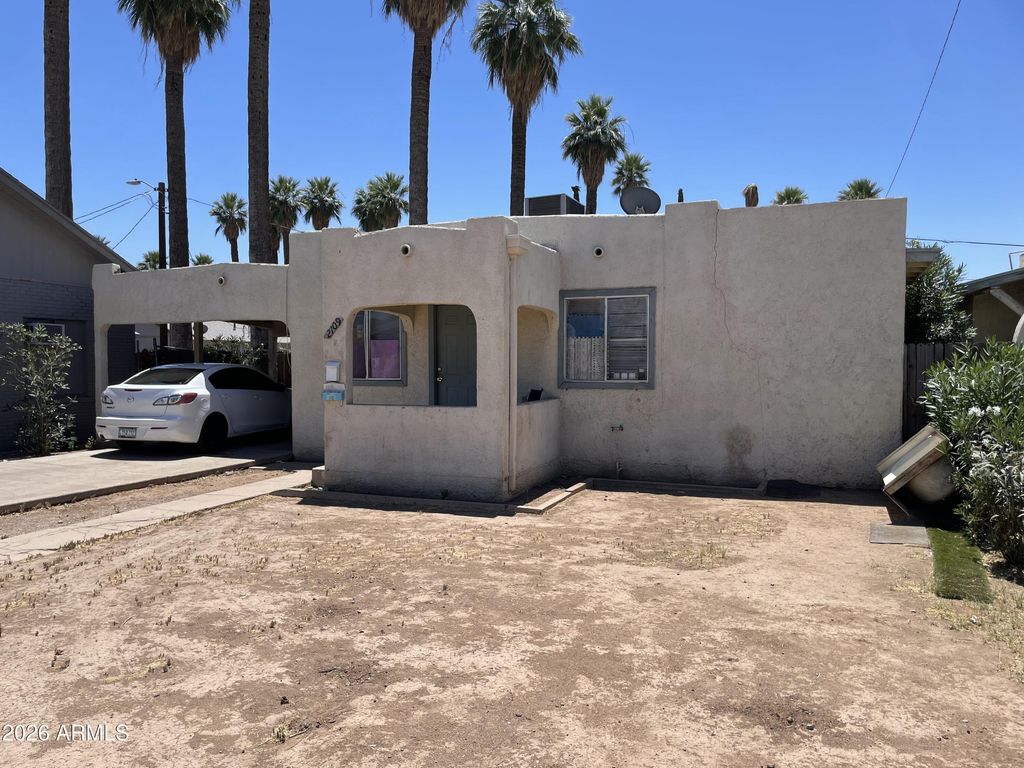 2109 W MONROE Street, Phoenix, AZ 85009 — exterior