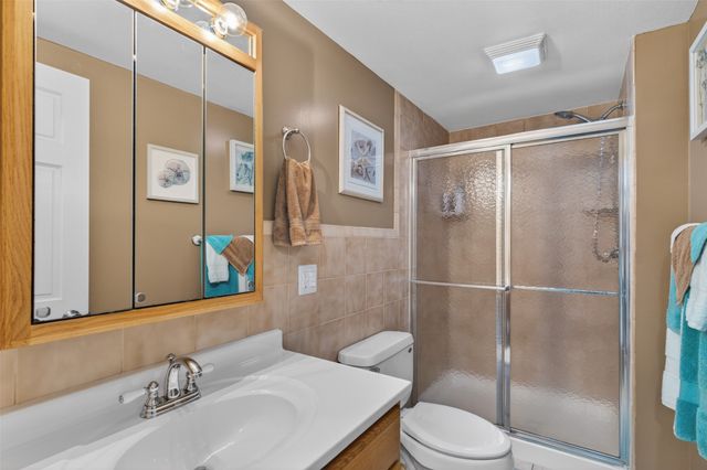 4010 E 24th Court, Des Moines, IA 50317