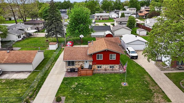 4010 E 24th Court, Des Moines, IA 50317
