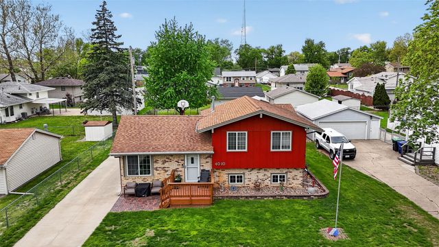 4010 E 24th Court, Des Moines, IA 50317
