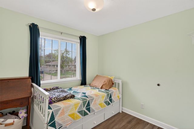 4010 E 24th Court, Des Moines, IA 50317