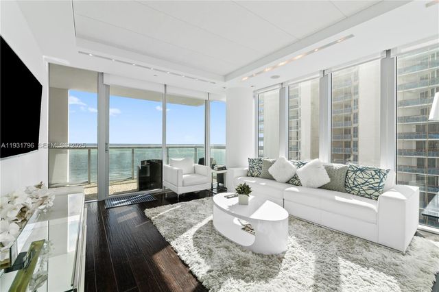 6799 Collins Ave 1005, Miami Beach, FL 33141