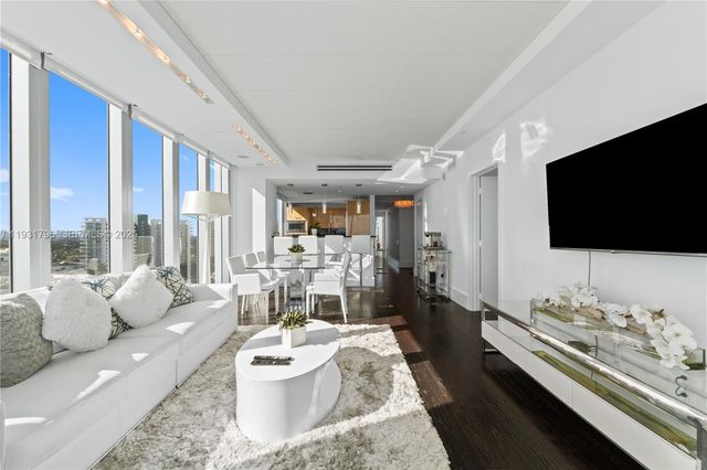 6799 Collins Ave 1005, Miami Beach, FL 33141