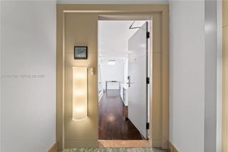 6799 Collins Ave 1005, Miami Beach, FL 33141