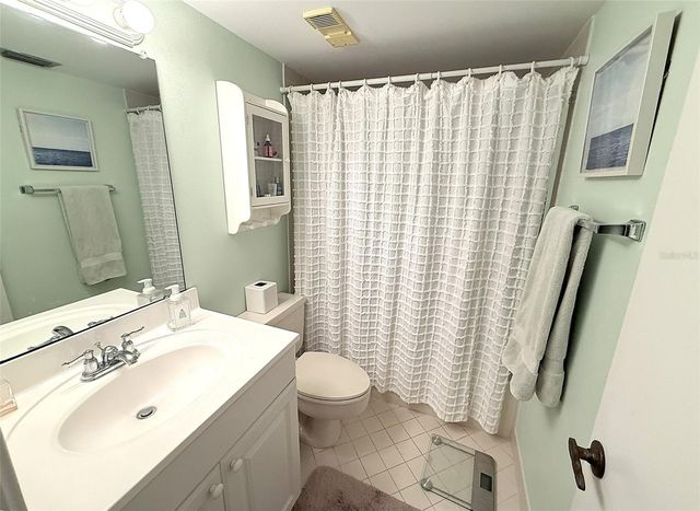 6322 PALMA DEL MAR BOULEVARD S 213, St Petersburg, FL 33715