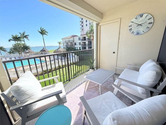 6322 PALMA DEL MAR BOULEVARD S 213, St Petersburg, FL 33715