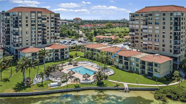 6322 PALMA DEL MAR BOULEVARD S 213, St Petersburg, FL 33715