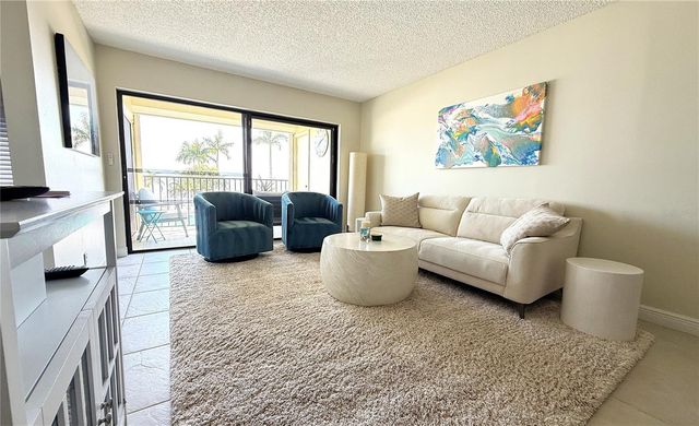 6322 PALMA DEL MAR BOULEVARD S 213, St Petersburg, FL 33715