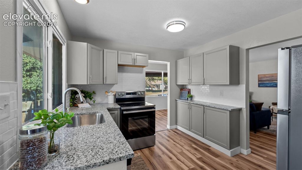1324 Eagle View Drive, Colorado Springs, CO 80909 — photo 5