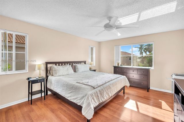 1058 Tupelo Way, Weston, FL 33327