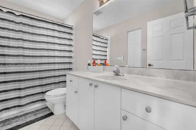 1058 Tupelo Way, Weston, FL 33327