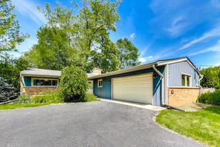 904 S Chestnut Avenue, Arlington Heights, IL 60005