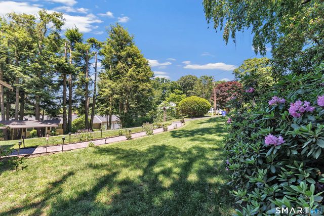 383 High Ridge Road, Fairfield, CT 06825