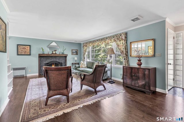 383 High Ridge Road, Fairfield, CT 06825