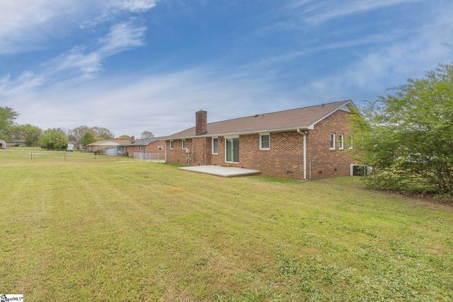 417 Greenmeadow Circle, Anderson, SC 29626