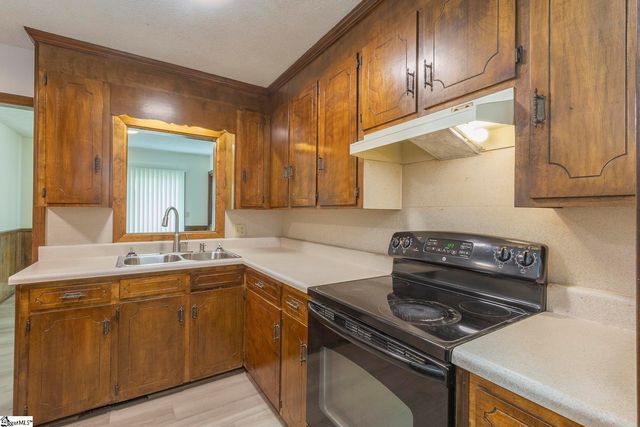 417 Greenmeadow Circle, Anderson, SC 29626