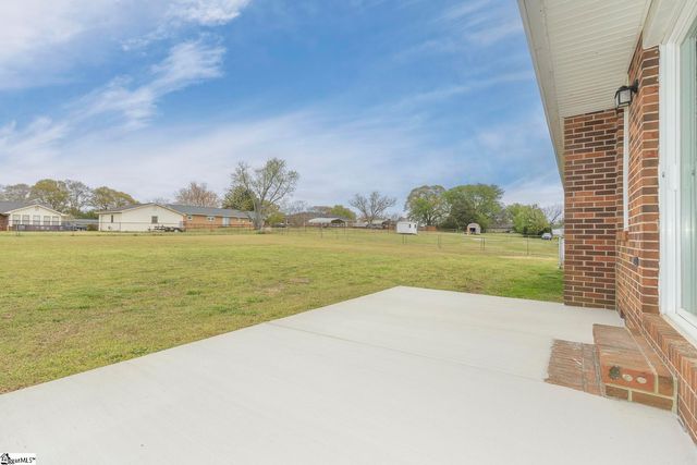 417 Greenmeadow Circle, Anderson, SC 29626