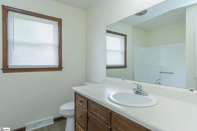 417 Greenmeadow Circle, Anderson, SC 29626