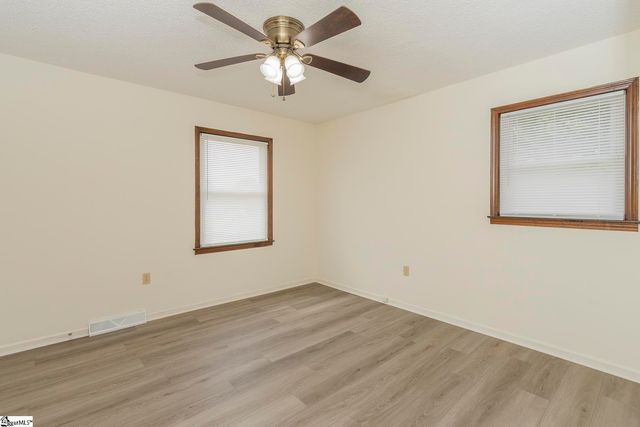 417 Greenmeadow Circle, Anderson, SC 29626