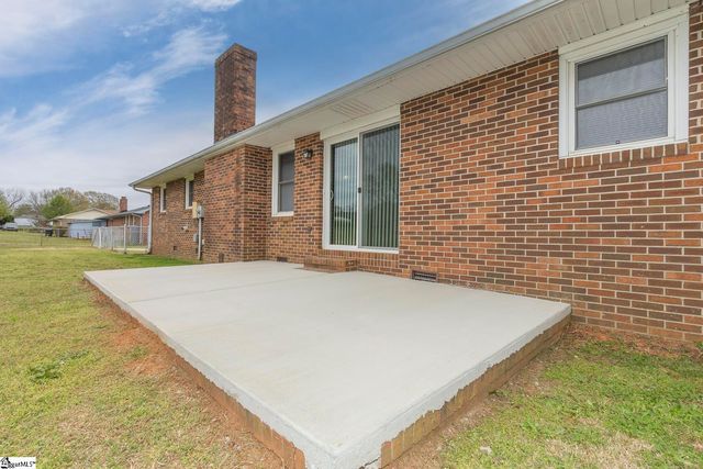 417 Greenmeadow Circle, Anderson, SC 29626