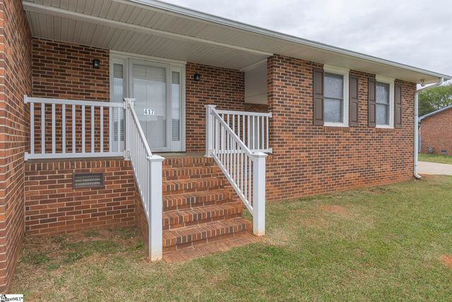 417 Greenmeadow Circle, Anderson, SC 29626