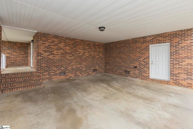 417 Greenmeadow Circle, Anderson, SC 29626