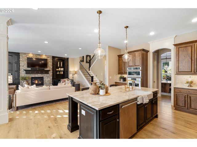 10406 Nw 32ND Dr, Vancouver, WA 98685