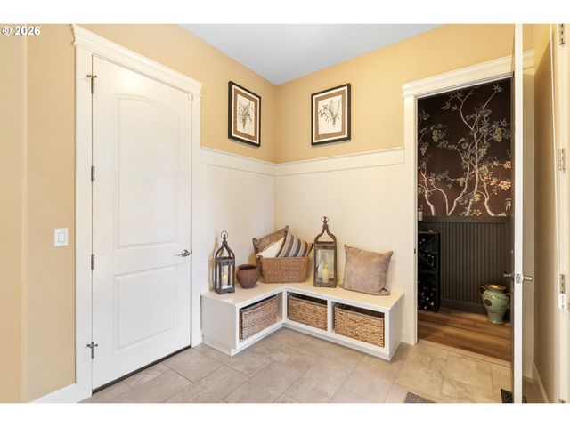 10406 Nw 32ND Dr, Vancouver, WA 98685