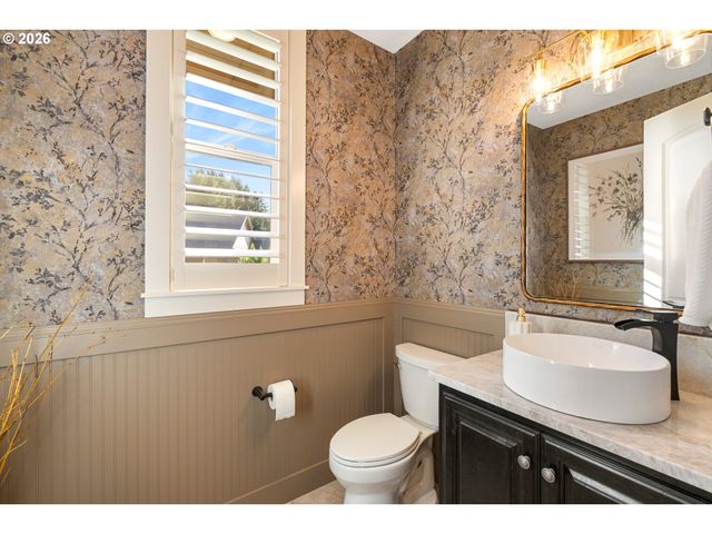 10406 Nw 32ND Dr, Vancouver, WA 98685
