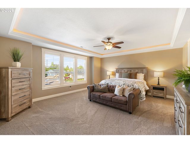 10406 Nw 32ND Dr, Vancouver, WA 98685