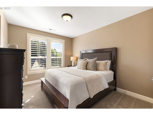 10406 Nw 32ND Dr, Vancouver, WA 98685
