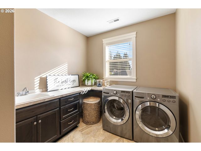 10406 Nw 32ND Dr, Vancouver, WA 98685