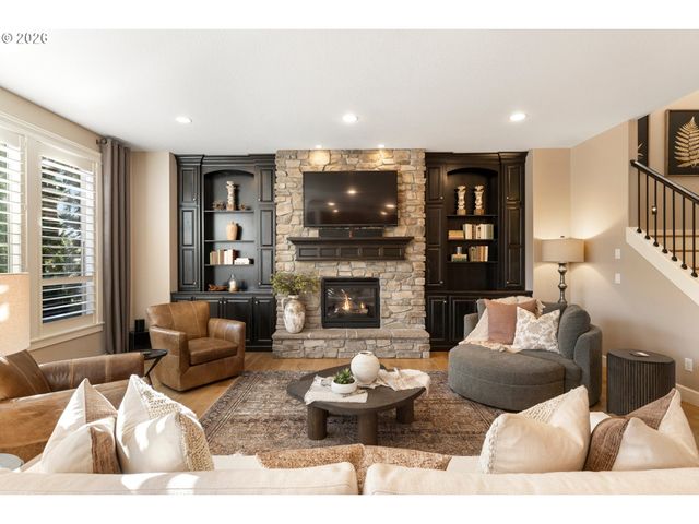 10406 Nw 32ND Dr, Vancouver, WA 98685