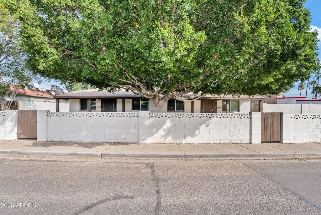 610 E SAN JUAN Avenue, Phoenix, AZ 85012 — photo 3
