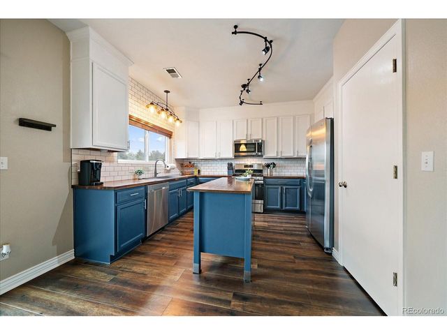 5214 S Sicily St, Aurora, CO 80015