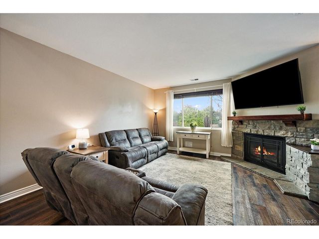 5214 S Sicily St, Aurora, CO 80015