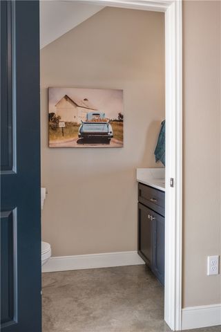 802 Parker N, Bryan, TX 77803