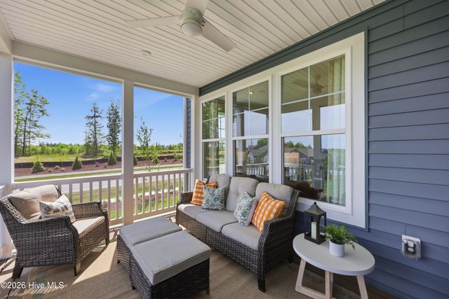 1048 Fawn Valley Way, Wilmington, NC 28409
