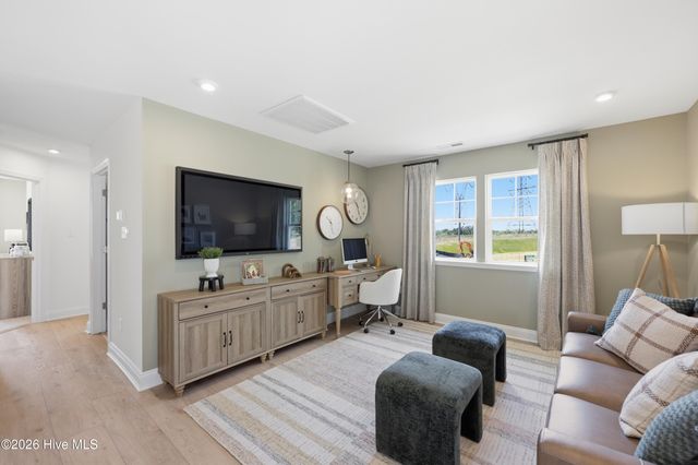 1048 Fawn Valley Way, Wilmington, NC 28409