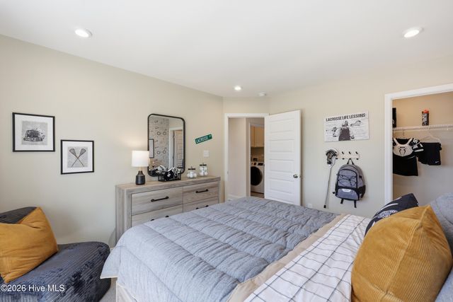 1048 Fawn Valley Way, Wilmington, NC 28409