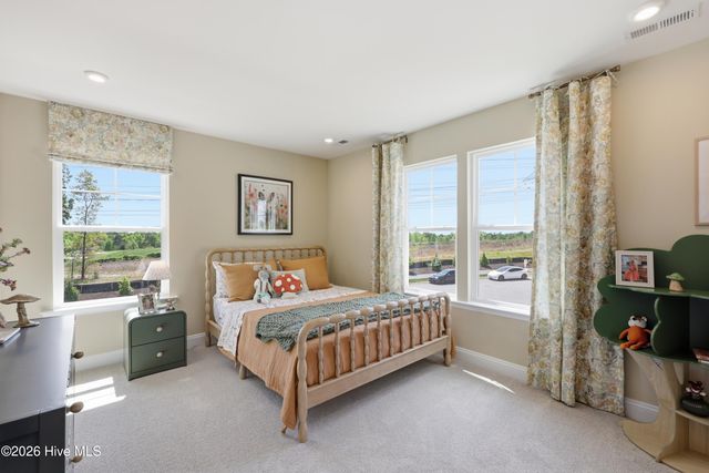 1048 Fawn Valley Way, Wilmington, NC 28409