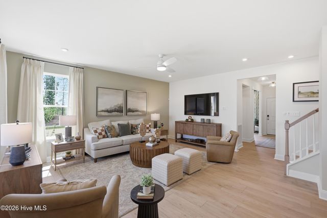 1048 Fawn Valley Way, Wilmington, NC 28409