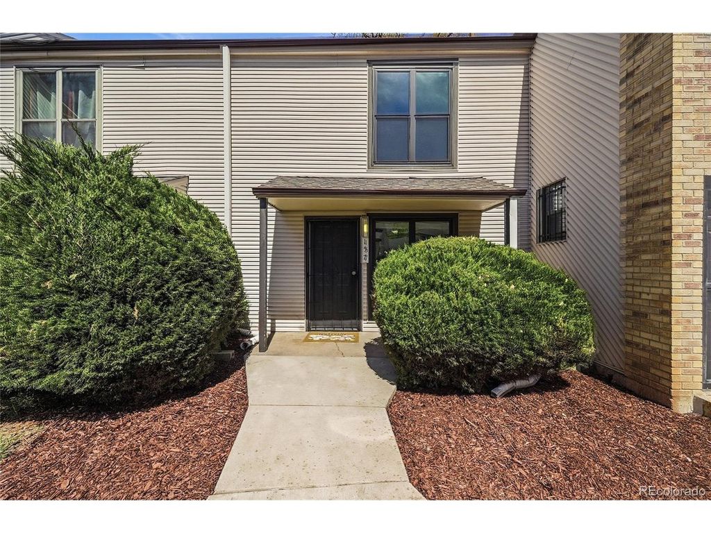 3550 S Harlan St 6-157, Denver, CO 80235