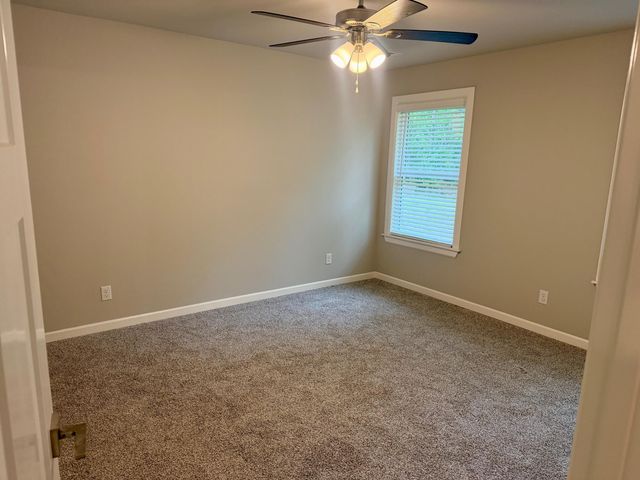 1623 Rockwood Drive, Grove, OK 74344