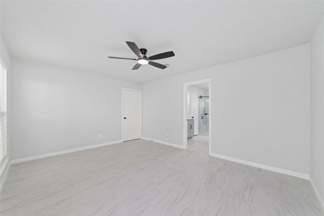 2718 Ashford Oak Drive, Houston, TX 77082