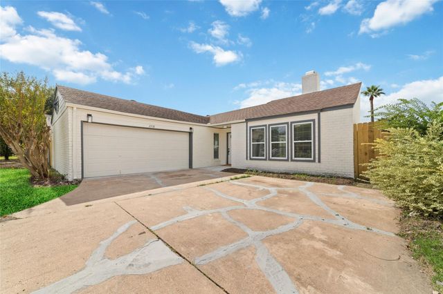 2718 Ashford Oak Drive, Houston, TX 77082