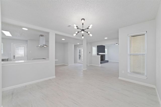 2718 Ashford Oak Drive, Houston, TX 77082