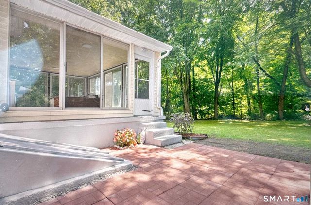 303 Bunker Hill Avenue, Waterbury, CT 06708